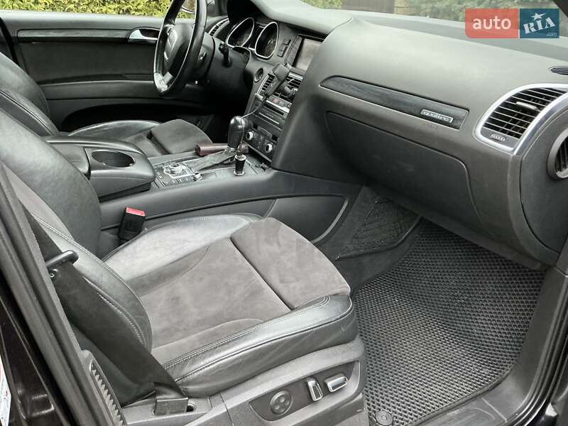 Внедорожник / Кроссовер Audi Q7 2011 в Киеве