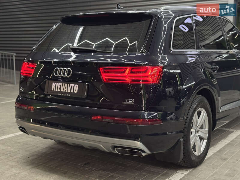Внедорожник / Кроссовер Audi Q7 2015 в Киеве фото 13 Внедорожник / Кроссовер Audi Q7 2015 в Киеве