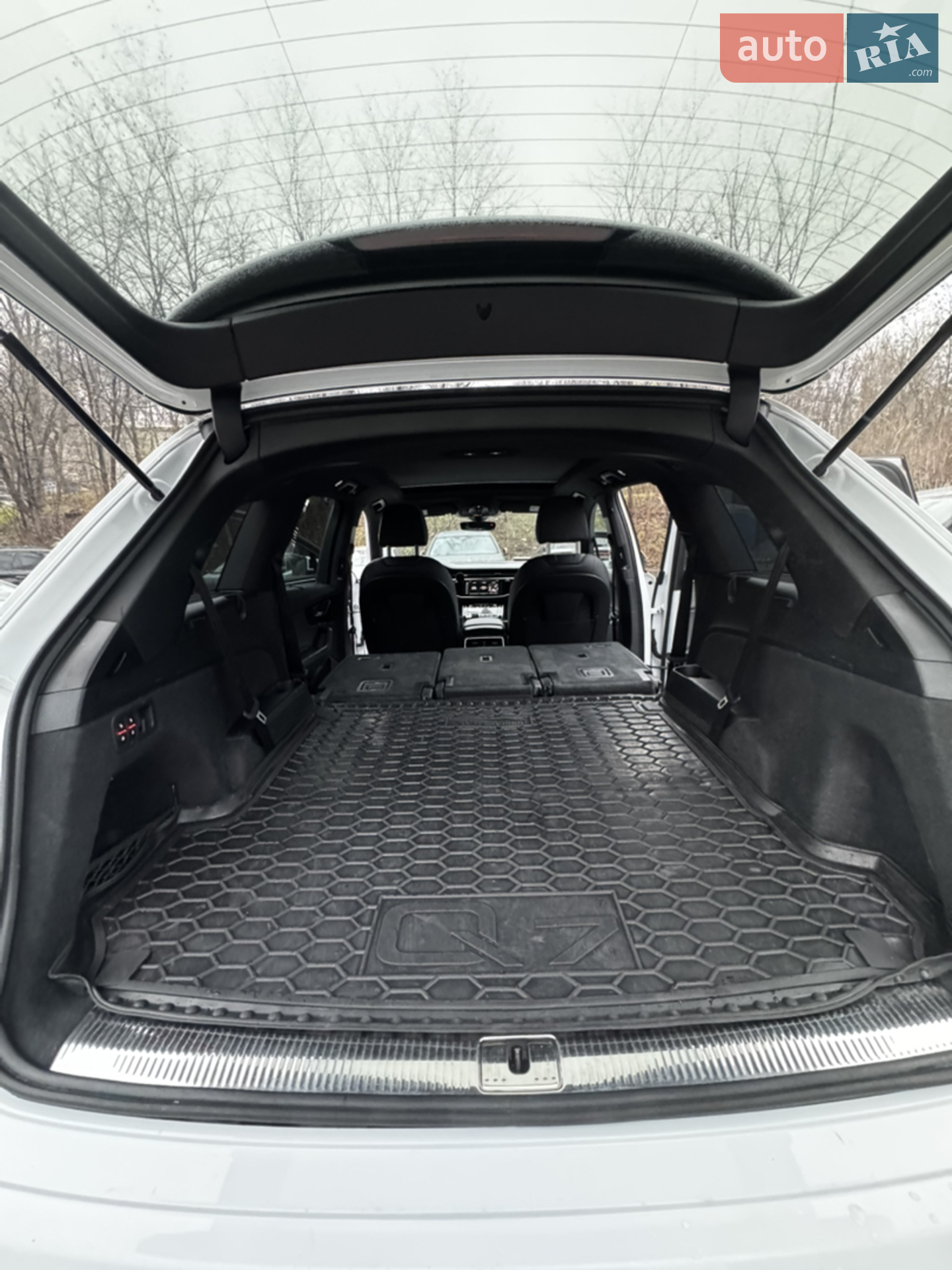 2020 Audi Q7 - мініатюра 21