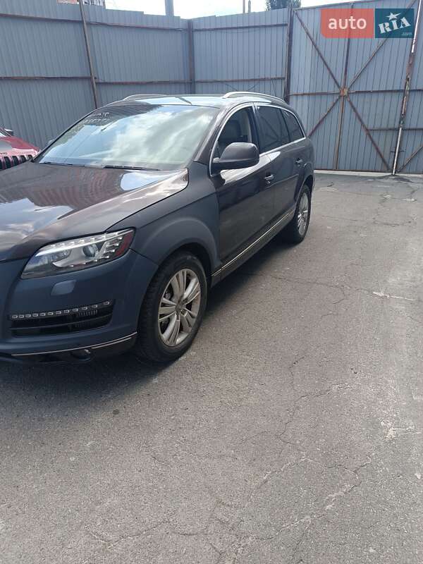 Внедорожник / Кроссовер Audi Q7 2011 в Киеве