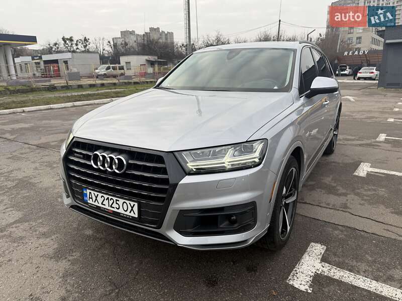 Внедорожник / Кроссовер Audi Q7 2019 в Харькове