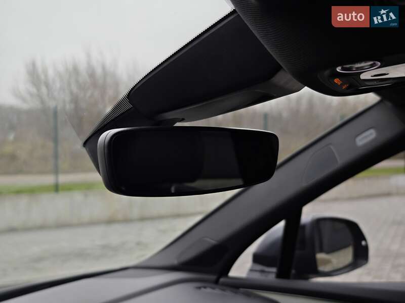 Внедорожник / Кроссовер Audi Q7 2015 в Дубно