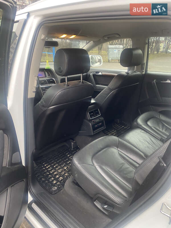 Внедорожник / Кроссовер Audi Q7 2013 в Тернополе фото 9 Внедорожник / Кроссовер Audi Q7 2013 в Тернополе