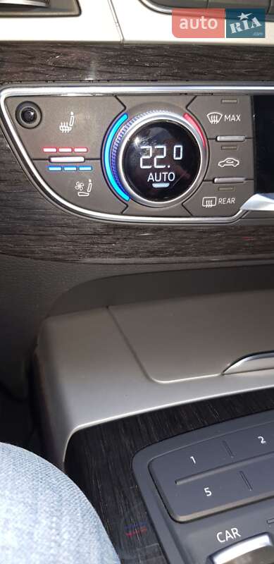 Внедорожник / Кроссовер Audi Q7 2017 в Чернобае