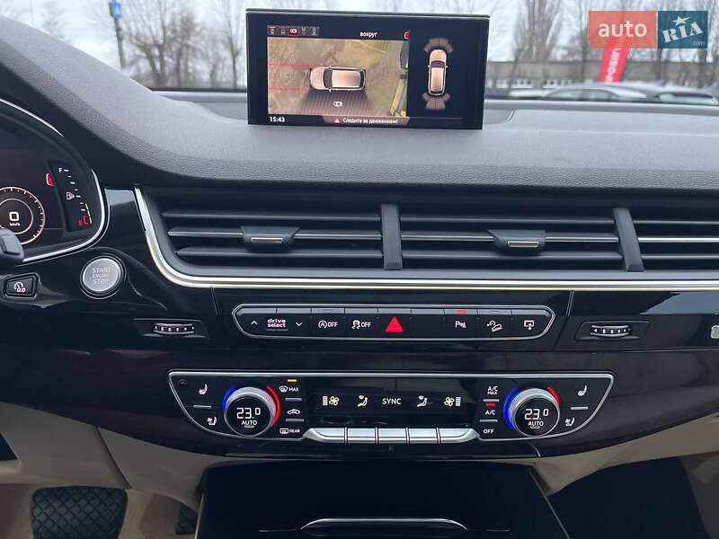 Внедорожник / Кроссовер Audi Q7 2016 в Житомире