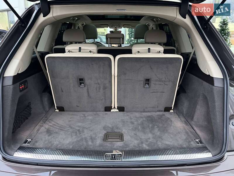 Внедорожник / Кроссовер Audi Q7 2016 в Житомире