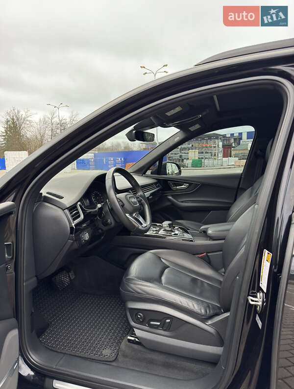 Внедорожник / Кроссовер Audi Q7 2018 в Коломые