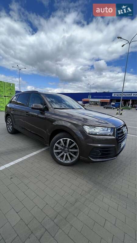 Внедорожник / Кроссовер Audi Q7 2017 в Киеве фото 2 Внедорожник / Кроссовер Audi Q7 2017 в Киеве