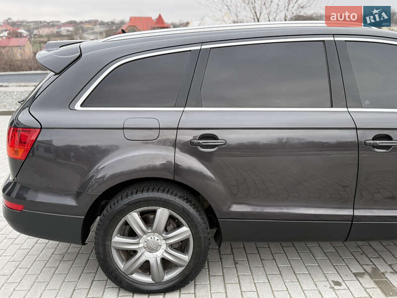 Внедорожник / Кроссовер Audi Q7 2006 в Черновцах фото 24 Внедорожник / Кроссовер Audi Q7 2006 в Черновцах