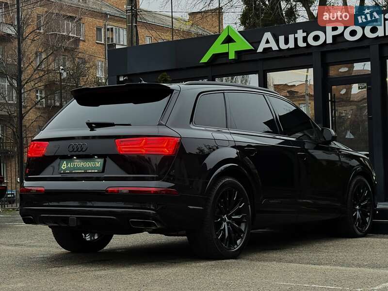 Позашляховик / Кросовер Audi Q7 2018 в Києві фото 22 Позашляховик / Кросовер Audi Q7 2018 в Києві