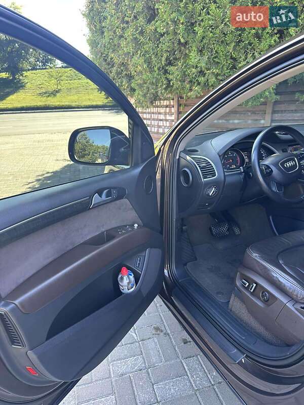 Внедорожник / Кроссовер Audi Q7 2015 в Львове фото 5 Внедорожник / Кроссовер Audi Q7 2015 в Львове