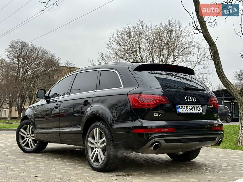 Внедорожник / Кроссовер Audi Q7 2007 в Одессе