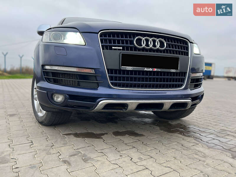 Внедорожник / Кроссовер Audi Q7 2008 в Одессе