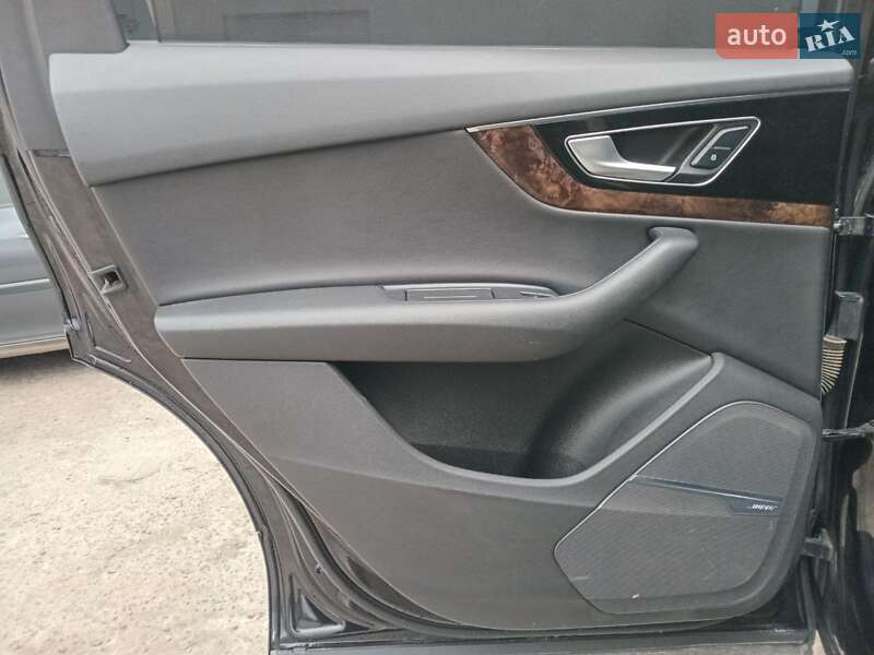 Внедорожник / Кроссовер Audi Q7 2017 в Львове фото 19 Внедорожник / Кроссовер Audi Q7 2017 в Львове