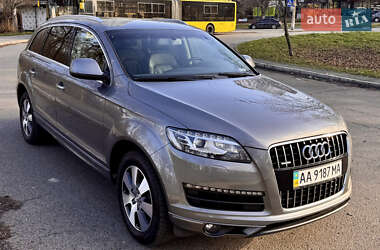 Внедорожник / Кроссовер Audi Q7 2012 в Киеве