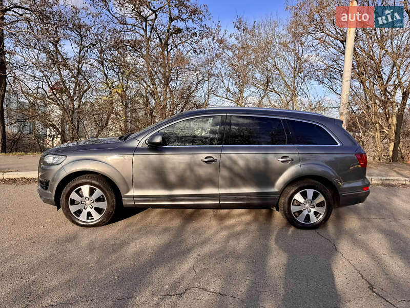 Позашляховик / Кросовер Audi Q7 2012 в Києві фото 4 Позашляховик / Кросовер Audi Q7 2012 в Києві