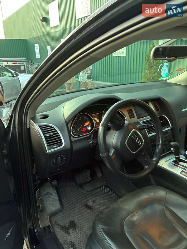 Внедорожник / Кроссовер Audi Q7 2007 в Черновцах фото 11 Внедорожник / Кроссовер Audi Q7 2007 в Черновцах