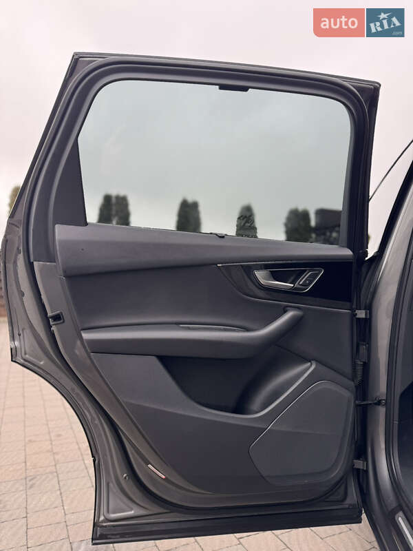 Внедорожник / Кроссовер Audi Q7 2017 в Стрые фото 30 Внедорожник / Кроссовер Audi Q7 2017 в Стрые