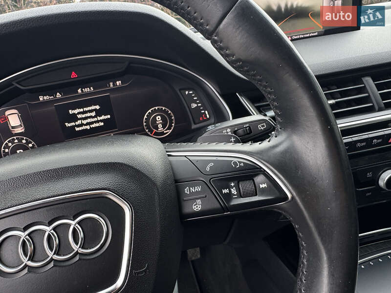 Внедорожник / Кроссовер Audi Q7 2017 в Стрые