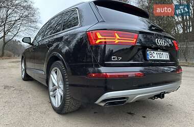 Позашляховик / Кросовер Audi Q7 2017 в Львові
