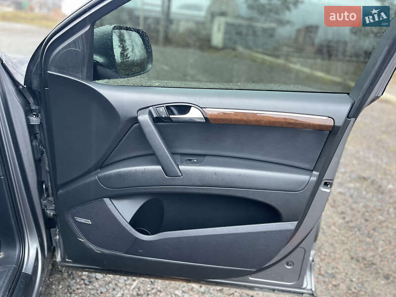 Внедорожник / Кроссовер Audi Q7 2010 в Самборе фото 26 Внедорожник / Кроссовер Audi Q7 2010 в Самборе