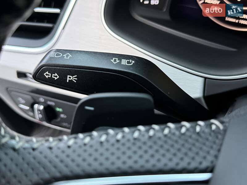 Внедорожник / Кроссовер Audi Q7 2018 в Киеве