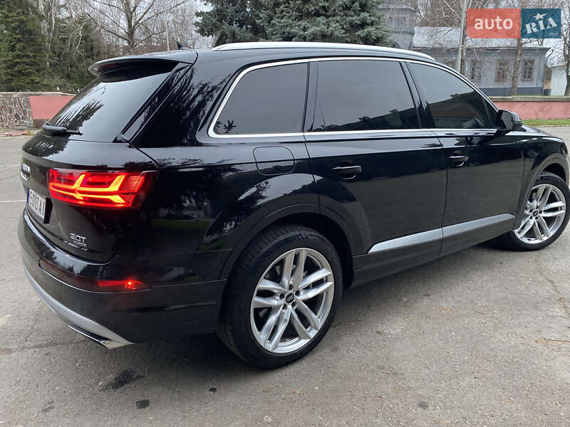 Внедорожник / Кроссовер Audi Q7 2016 в Соленом фото 8 Внедорожник / Кроссовер Audi Q7 2016 в Соленом