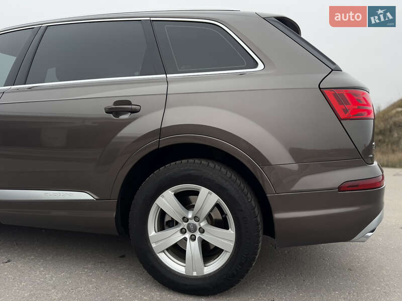 Внедорожник / Кроссовер Audi Q7 2017 в Бердичеве фото 28 Внедорожник / Кроссовер Audi Q7 2017 в Бердичеве