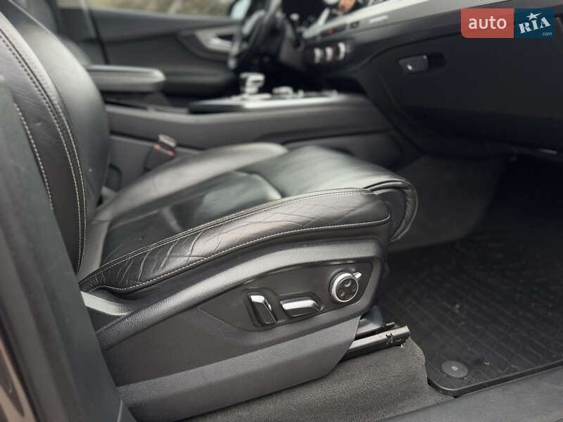 Внедорожник / Кроссовер Audi Q7 2017 в Бердичеве фото 53 Внедорожник / Кроссовер Audi Q7 2017 в Бердичеве