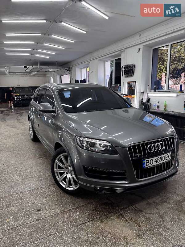 Внедорожник / Кроссовер Audi Q7 2014 в Тернополе