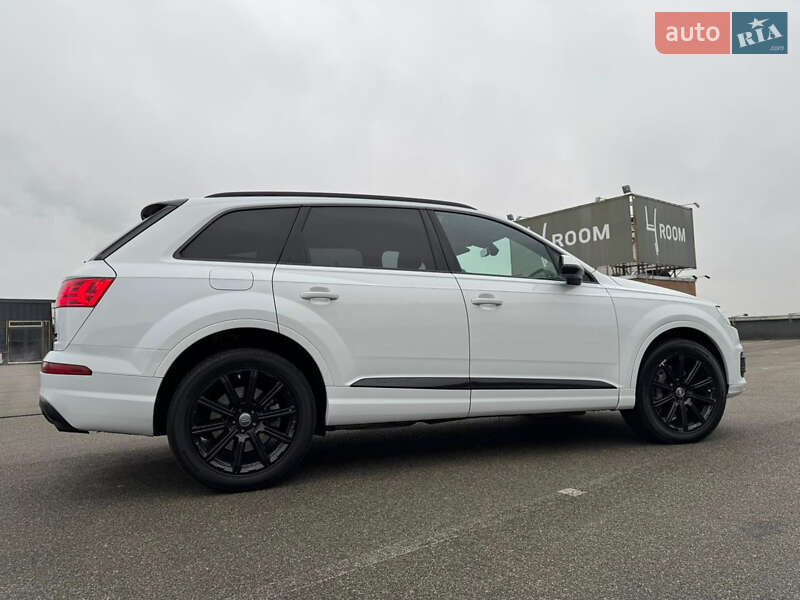 Внедорожник / Кроссовер Audi Q7 2018 в Киеве фото 32 Внедорожник / Кроссовер Audi Q7 2018 в Киеве