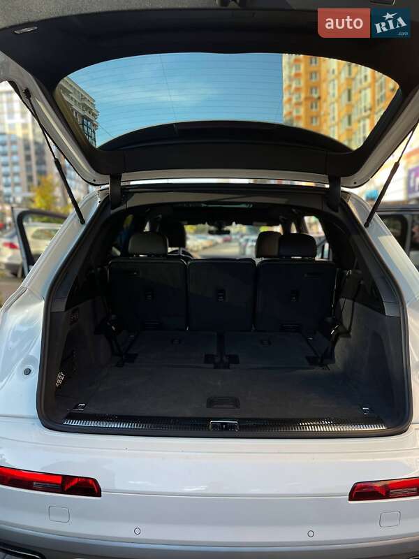 Внедорожник / Кроссовер Audi Q7 2018 в Ирпене фото 10 Внедорожник / Кроссовер Audi Q7 2018 в Ирпене