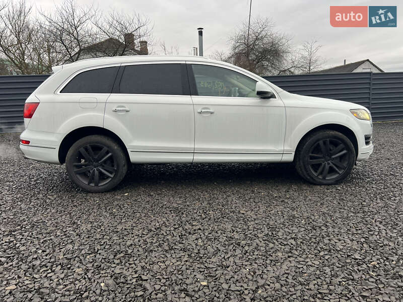 Внедорожник / Кроссовер Audi Q7 2014 в Владимире