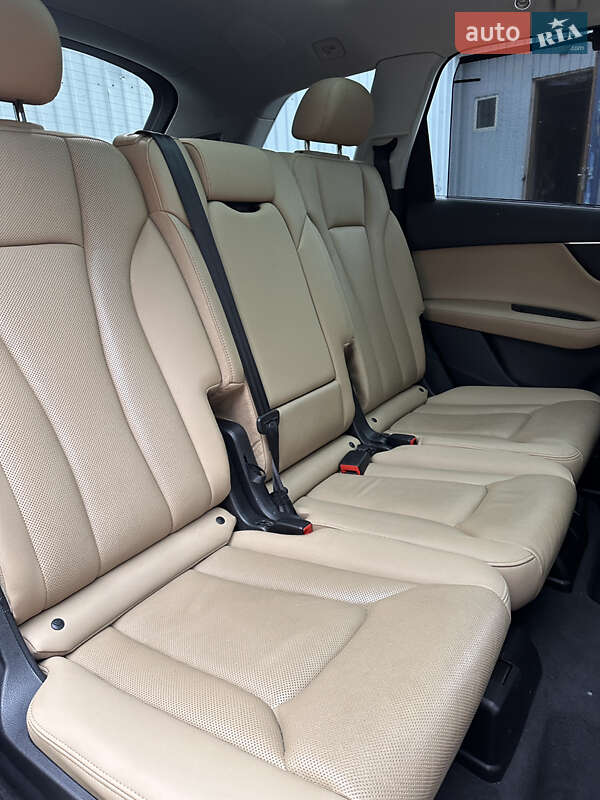 Внедорожник / Кроссовер Audi Q7 2020 в Киеве фото 56 Внедорожник / Кроссовер Audi Q7 2020 в Киеве