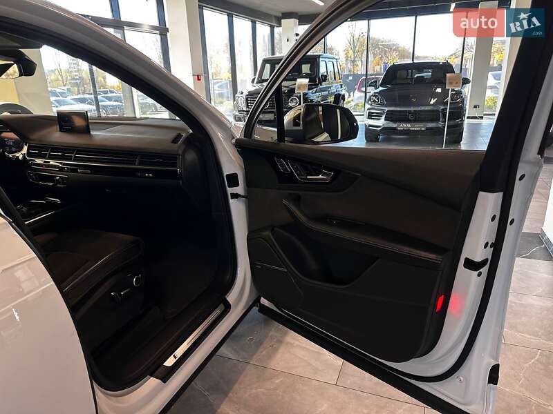 Внедорожник / Кроссовер Audi Q7 2016 в Львове фото 36 Внедорожник / Кроссовер Audi Q7 2016 в Львове