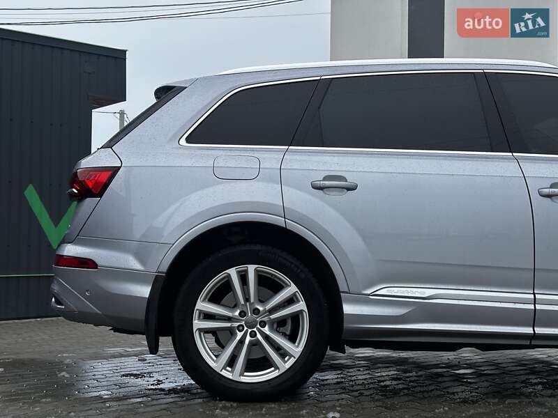 Внедорожник / Кроссовер Audi Q7 2022 в Львове фото 13 Внедорожник / Кроссовер Audi Q7 2022 в Львове