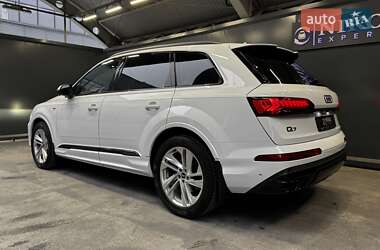 Позашляховик / Кросовер Audi Q7 2022 в Києві