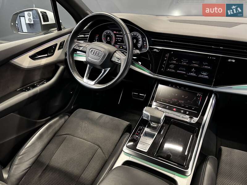 Внедорожник / Кроссовер Audi Q7 2022 в Киеве