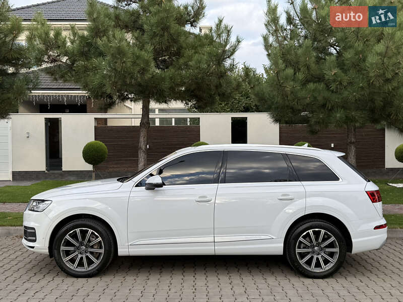 Внедорожник / Кроссовер Audi Q7 2018 в Одессе фото 28 Внедорожник / Кроссовер Audi Q7 2018 в Одессе