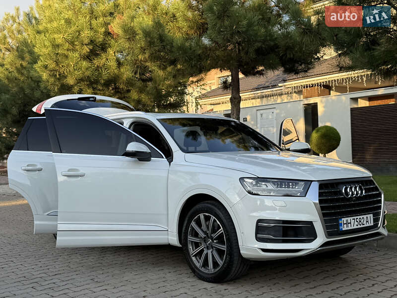 Внедорожник / Кроссовер Audi Q7 2018 в Одессе фото 63 Внедорожник / Кроссовер Audi Q7 2018 в Одессе