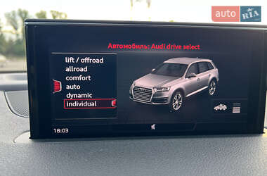Позашляховик / Кросовер Audi Q7 2019 в Києві