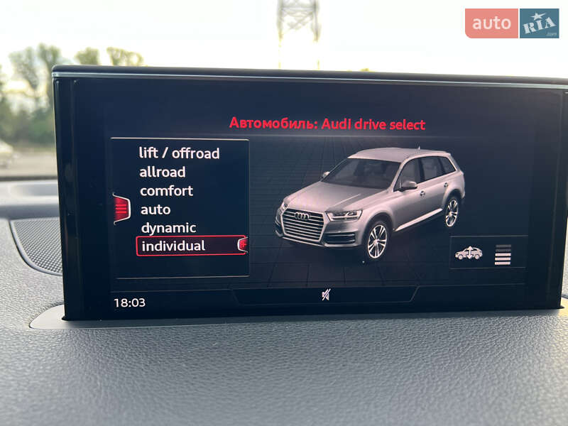 Позашляховик / Кросовер Audi Q7 2019 в Києві