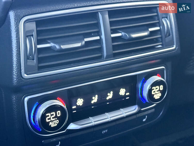 Внедорожник / Кроссовер Audi Q7 2015 в Львове фото 63 Внедорожник / Кроссовер Audi Q7 2015 в Львове