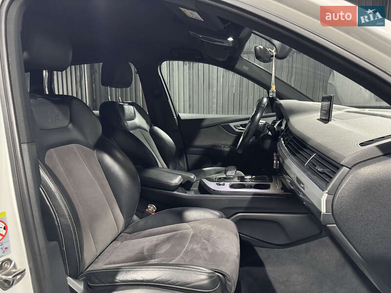 Внедорожник / Кроссовер Audi Q7 2017 в Одессе фото 24 Внедорожник / Кроссовер Audi Q7 2017 в Одессе