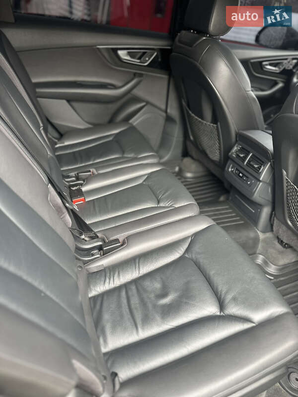 Внедорожник / Кроссовер Audi Q7 2017 в Тернополе фото 9 Внедорожник / Кроссовер Audi Q7 2017 в Тернополе