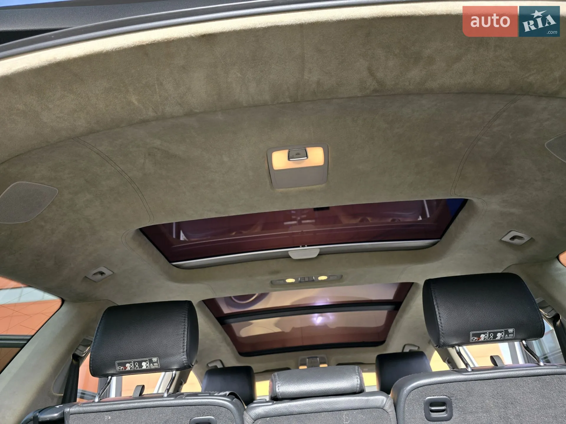 2010 Audi Q7 - мініатюра 10