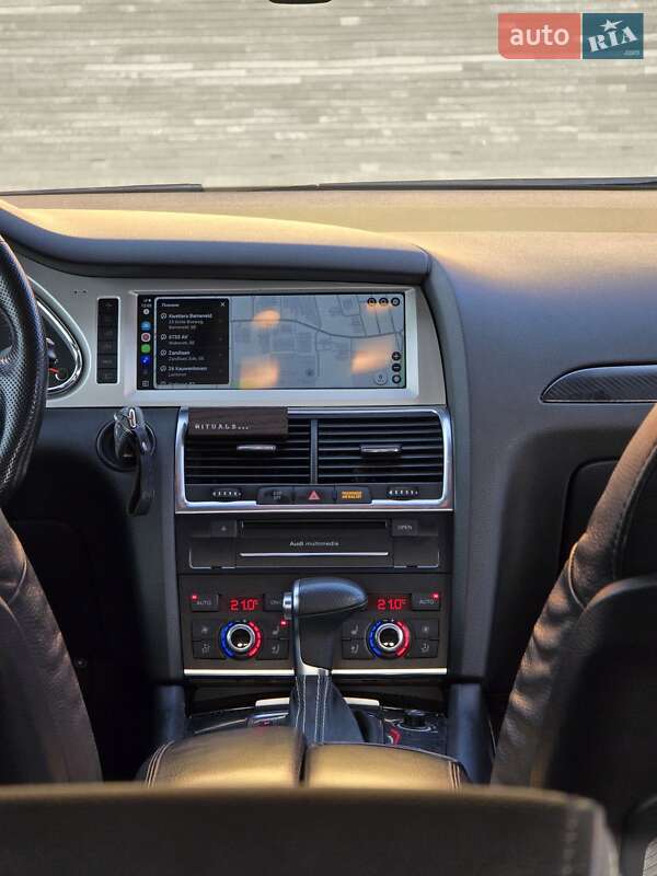 Внедорожник / Кроссовер Audi Q7 2010 в Херсоне