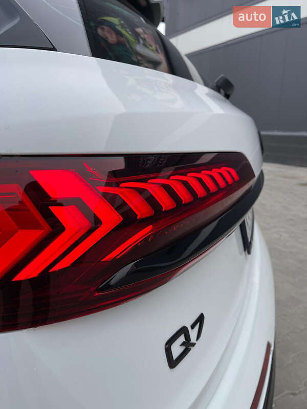 Внедорожник / Кроссовер Audi Q7 2023 в Киеве фото 18 Внедорожник / Кроссовер Audi Q7 2023 в Киеве