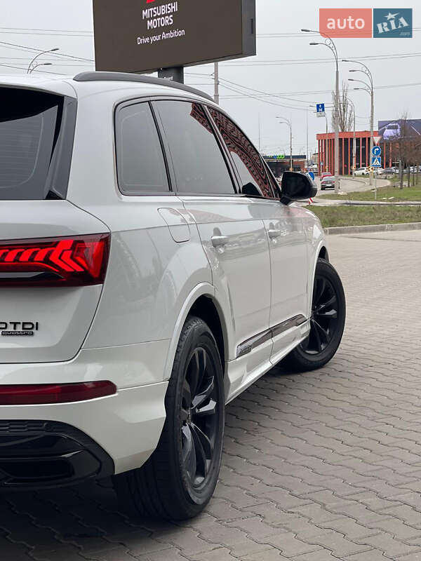Внедорожник / Кроссовер Audi Q7 2023 в Киеве фото 13 Внедорожник / Кроссовер Audi Q7 2023 в Киеве
