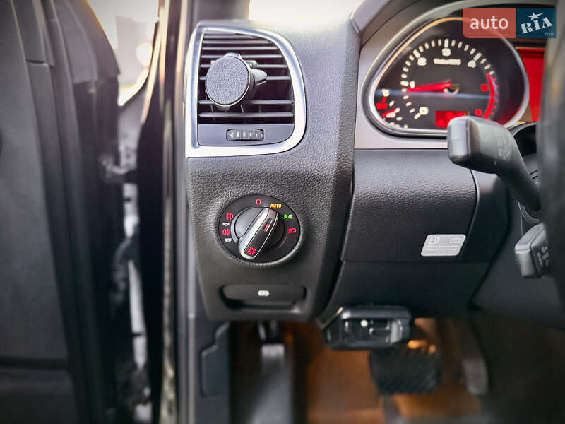 Внедорожник / Кроссовер Audi Q7 2011 в Львове фото 36 Внедорожник / Кроссовер Audi Q7 2011 в Львове